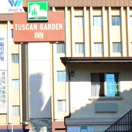 Tuscan Garden Inn Лос-Анджелес Экстерьер фото